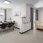 3 Bedroom Lovely Home In Porec
