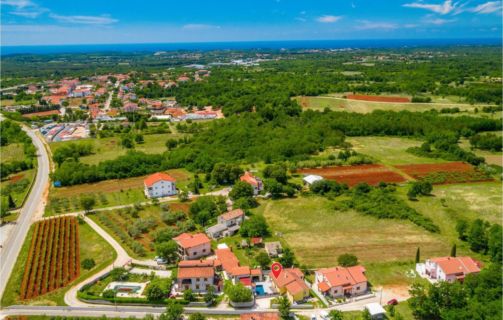 3 Bedroom Lovely Home In Porec Ferienhaus *
